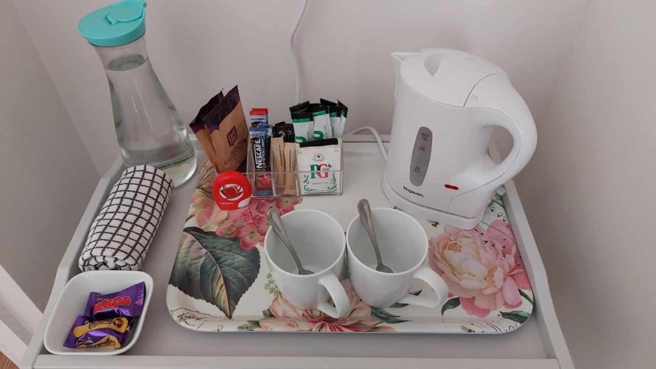 Westwood Lodge B & B ボストン エクステリア 写真